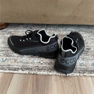 Ecco Biom 2.1 athletic shoes